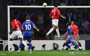 棒球变向(乔丹拿起棒球棒，又放了下来)-趣拿体育