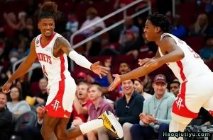 猛龙vs火箭直播视频（10月08日 NBA季前赛 猛龙vs火箭 全场录像）-趣拿体育