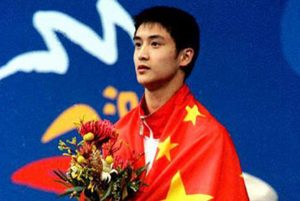 天宫课堂水球光学实验描写(水球“开花”！中国空间站首次太空授课，网友：这是魔法吧)-趣拿体育