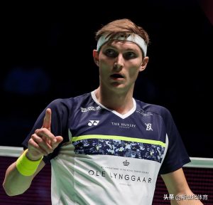 打篮球打气(小米充气宝好用吗？给汽车轮胎打个气就知道了，等得黄花菜都凉了)-趣拿体育